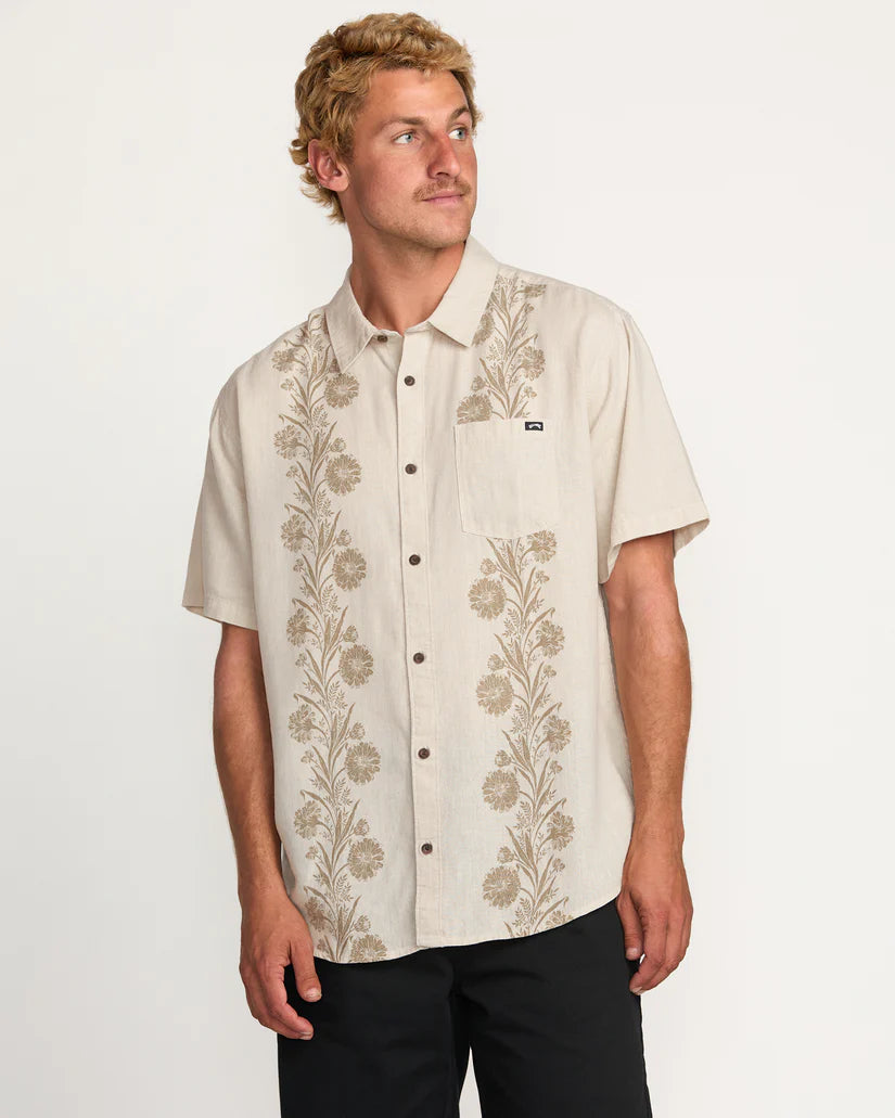 Billabong Men’s Cordoba Short Sleeve Tee - Stone