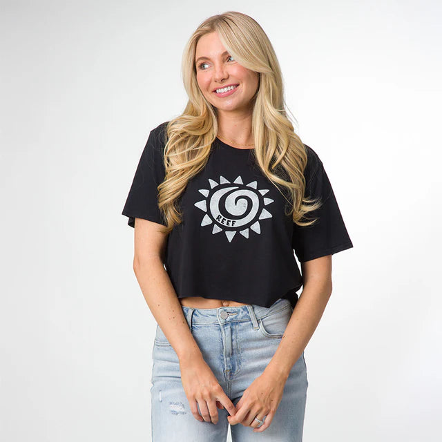Reef Women’s Nikki Crop Crew Tee black