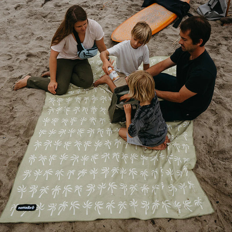 Nomadix Blanket Towel: Breezy Palms Olive 4