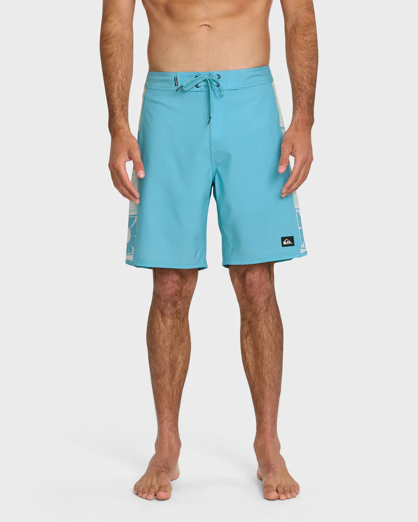 Quiksilver Surfsilk Arch 19" Boardshorts - Aqua Blue