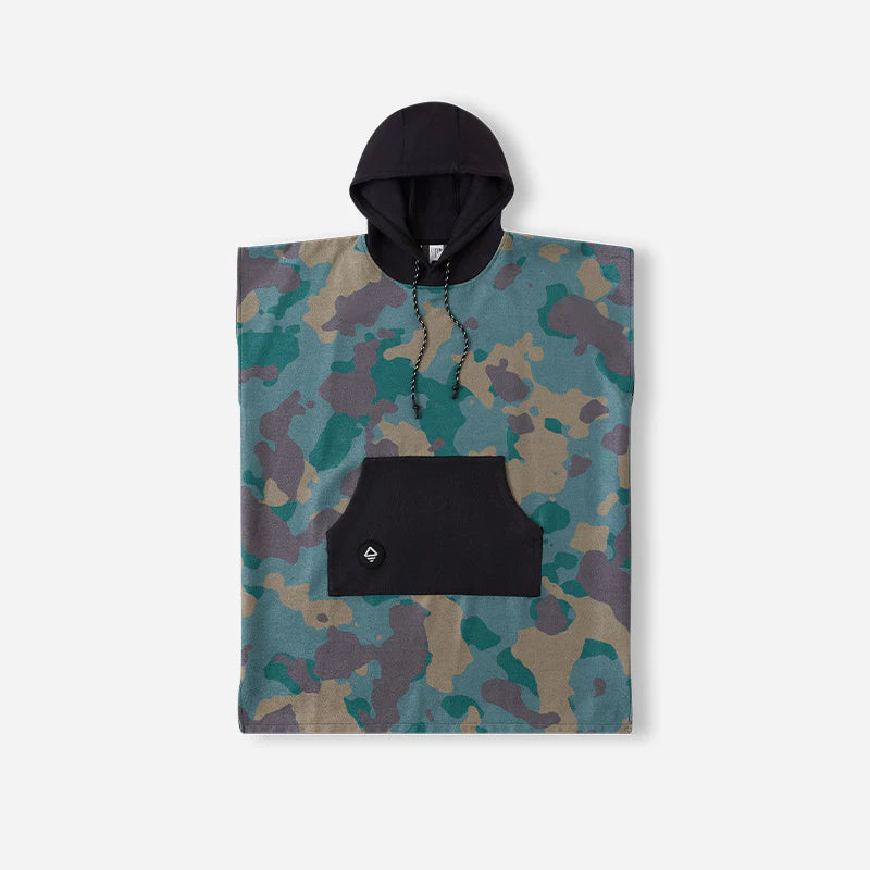 Nomadix Changing Poncho: Camo Green S/M