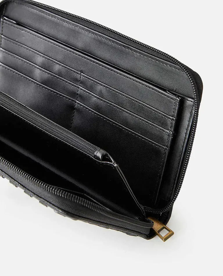 Wanderer Oversized Wallet Black pic 4 | SoHa Surf Shop