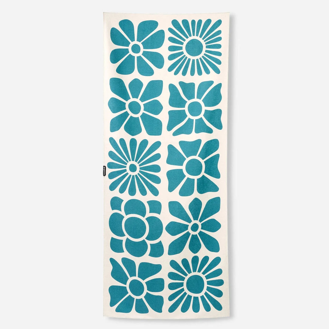 Nomadix Big Flowers Teal Ocean Original Towel
