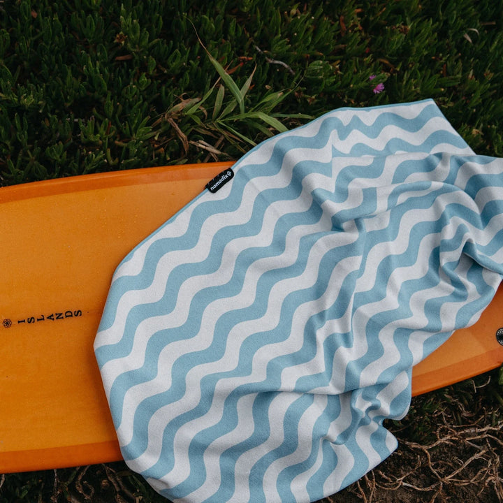 Nomadix Calm Seas Pale Blue Sky Original Towel