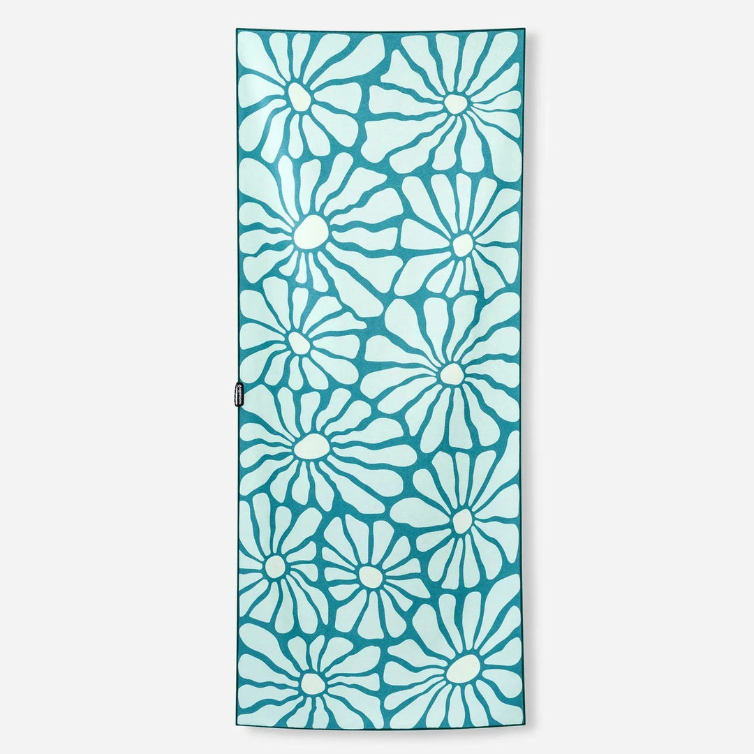 Nomadix Lazy Daisy Seafoam Green Original Towel