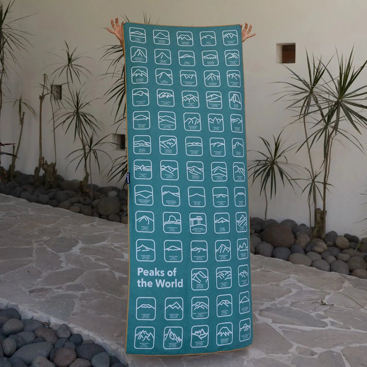 Nomadix Peaks of the World Teal Ocean Original Towel
