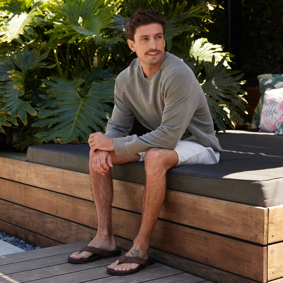 Reef Men’s Cushion Phantom 2.0 Leather Sandals