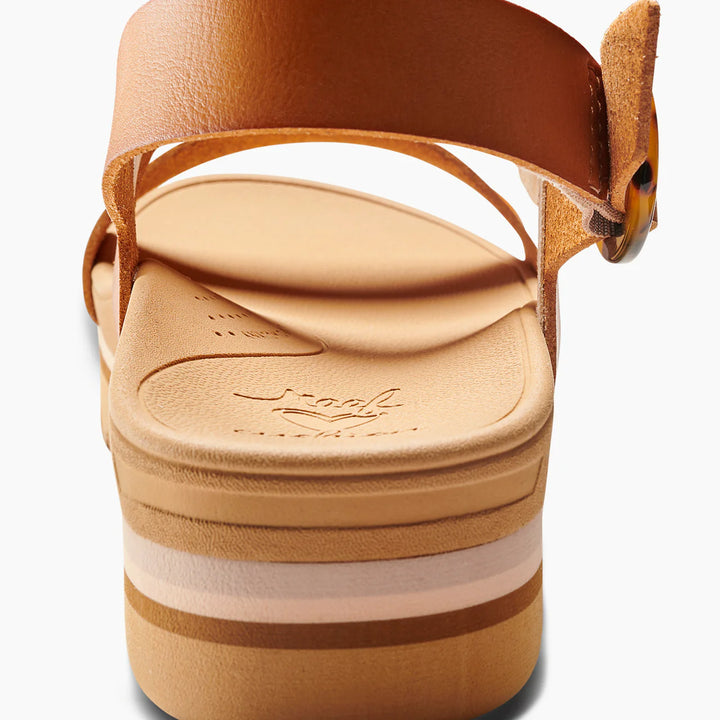 Reef Women’s Vista Hi Buckle Sandal - Natural 9
