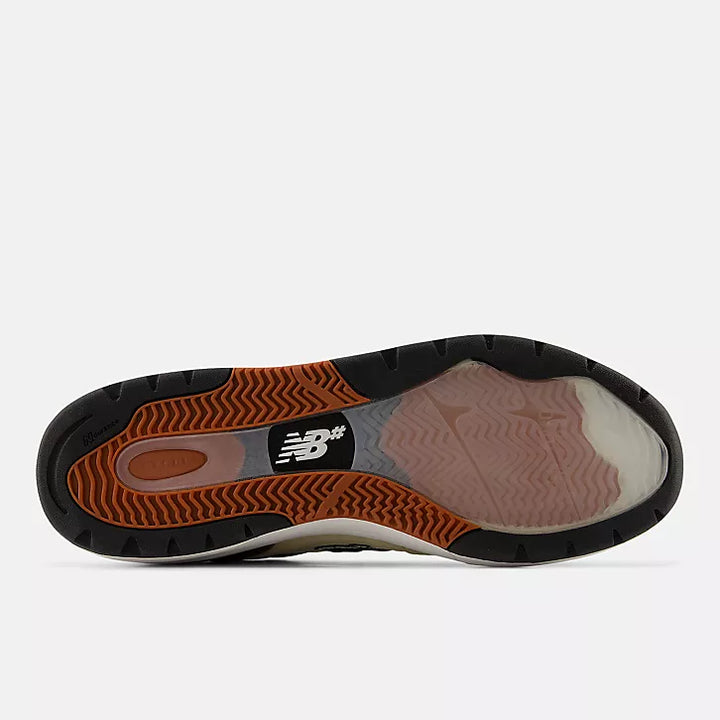 New Balance Numeric Men’s Andrew Reynolds 933 - Quicksand w Sea Salt 5