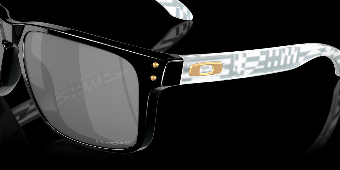 Holbrook XL Black Frame w/ Prizm Black Polarized 5