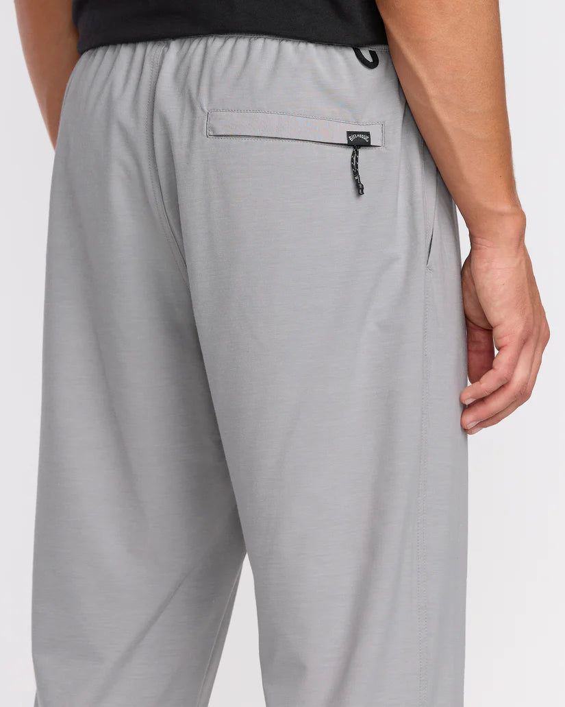 Billabong Men’s Surftrek Transit Jogger - Alloy 6