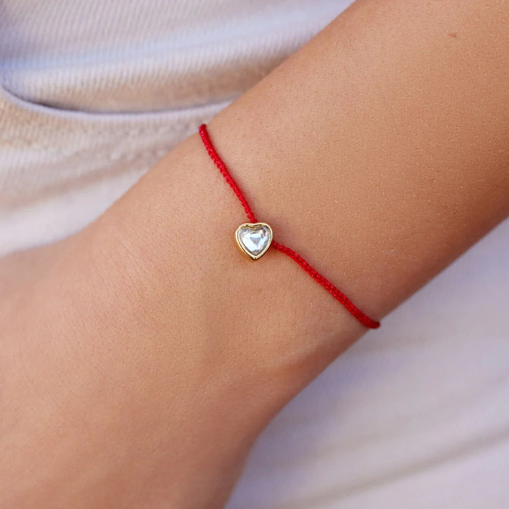 Heart Bead Gold Dainty Bracelet