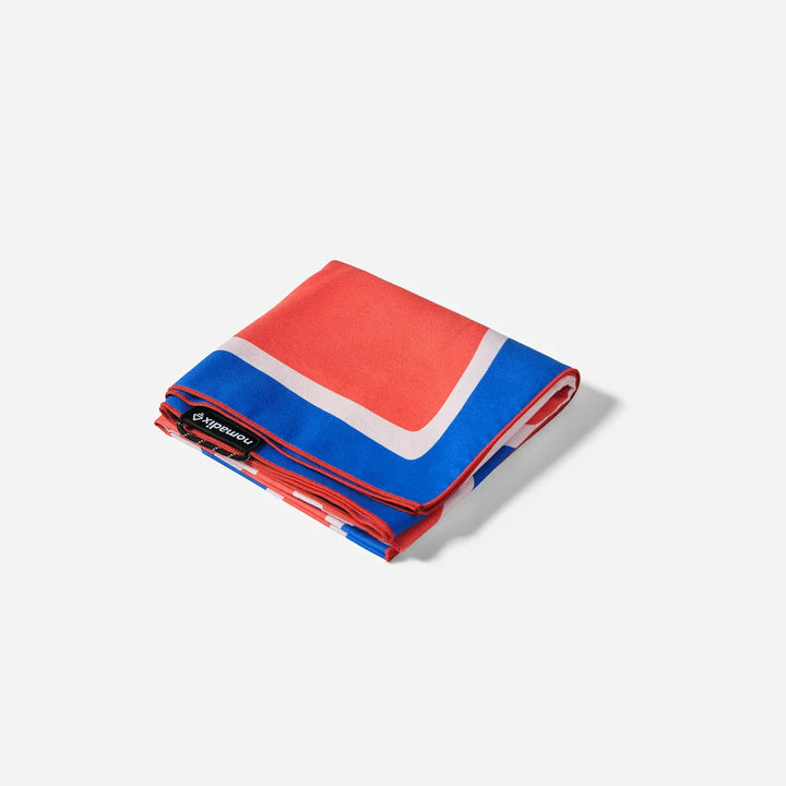Nomadix Ultralight Towel Wild Flowers Stellar Blue Red 2