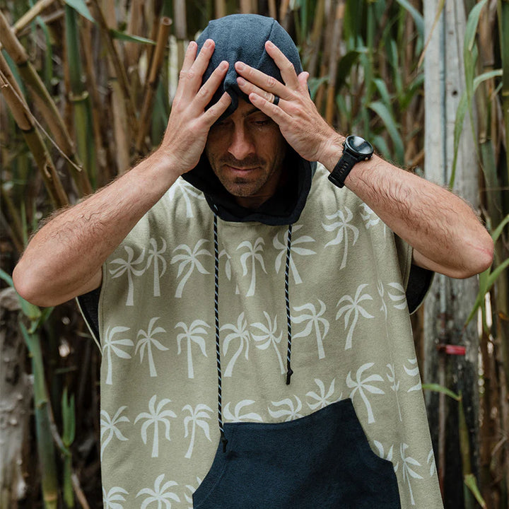 Nomadix Changing Poncho: Breezy Palms Olive 4