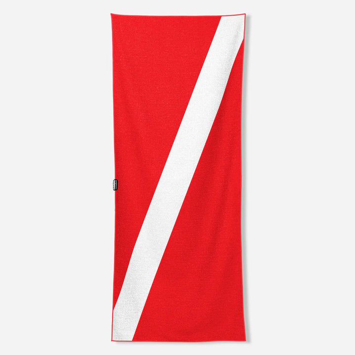Nomadix Original Towel: Dive Flag