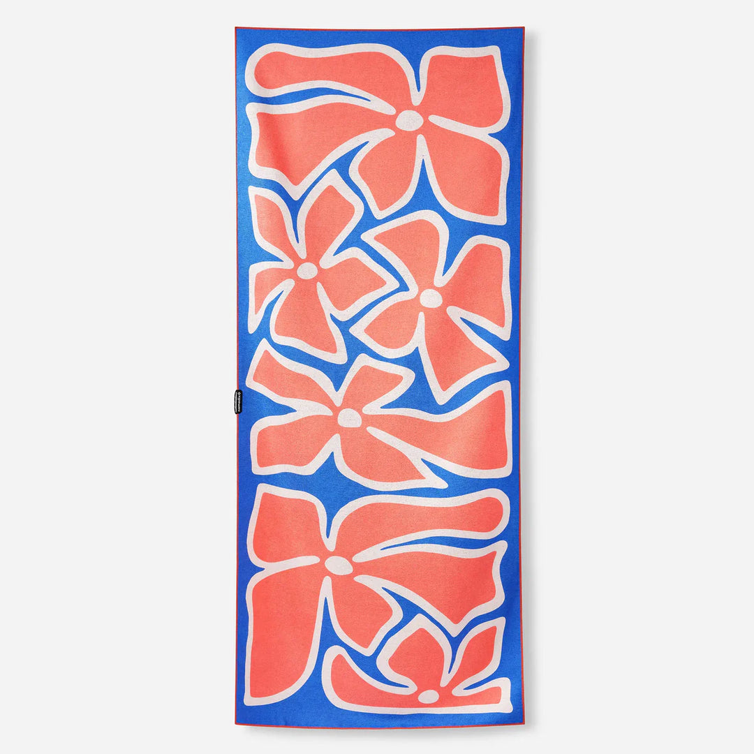 Nomadix Original Towel: Wild Flowers Stellar Blue Red