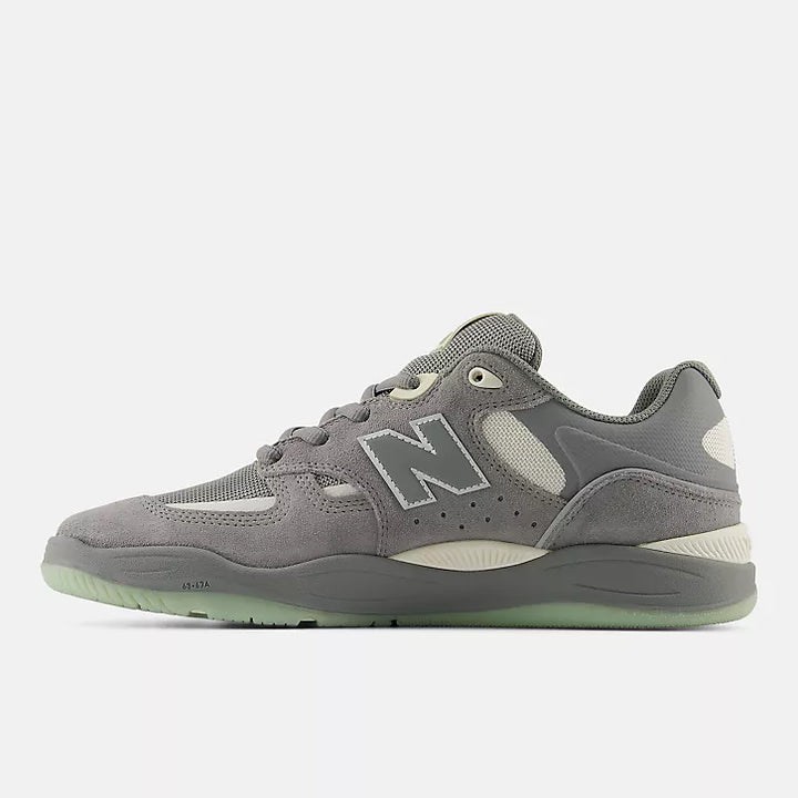 New Balance Numeric Men&