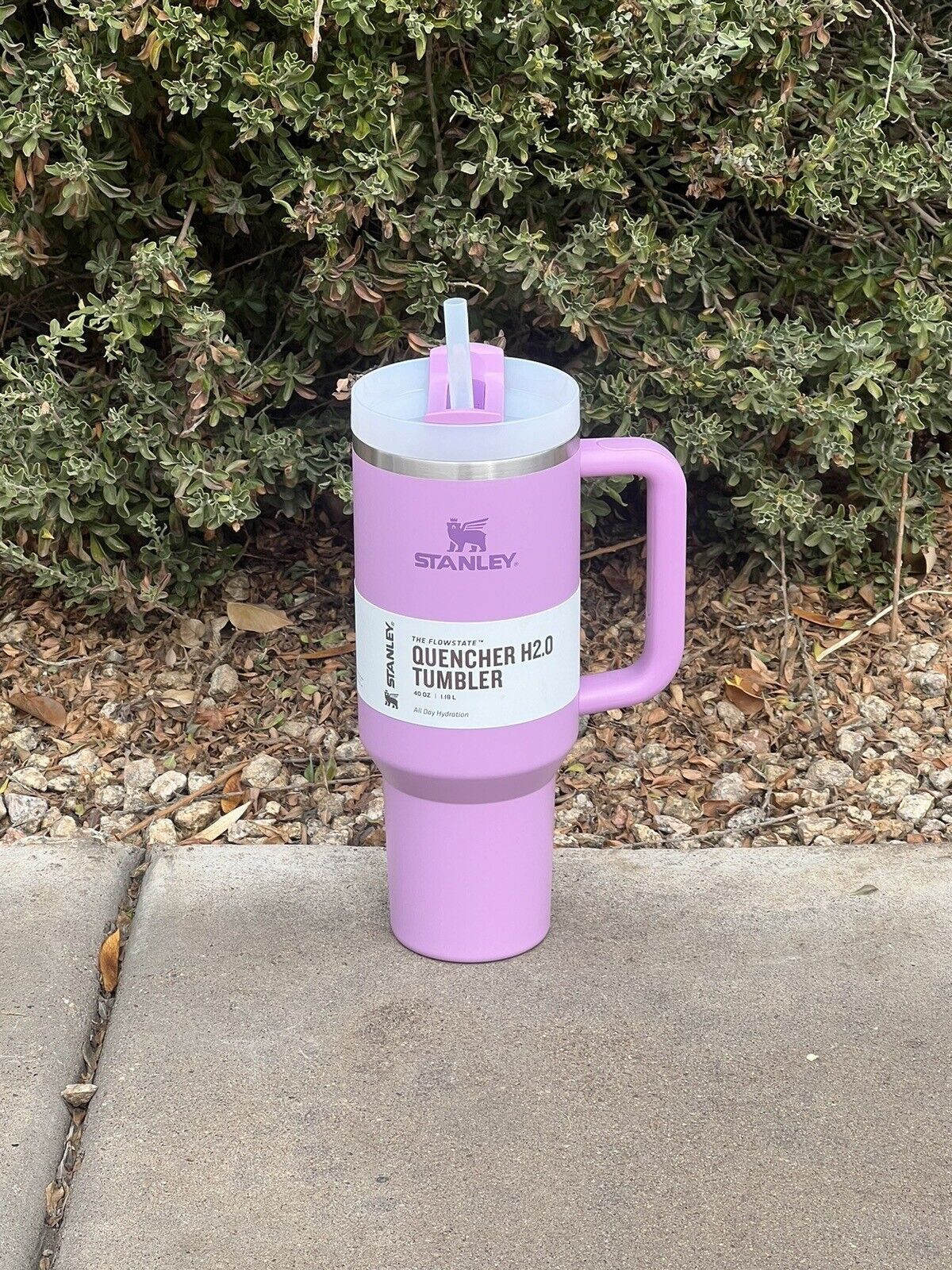 STANLEY QUENCHER H2.0 TUMBLER パープル 40 oz The New Frequency Quencher H2.0 FlowState™ Tumbler | 40 OZ