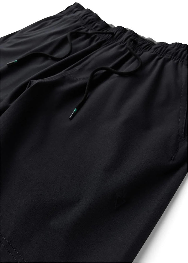 Vissla Men’s No See Ums 18” Hybrid Walkshort - Black 2