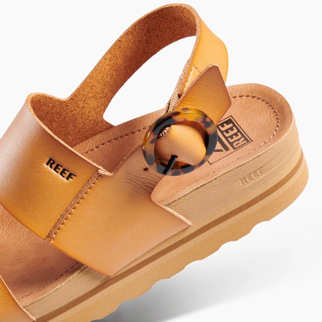Reef Women’s Vista Hi Buckle Sandal - Natural 7