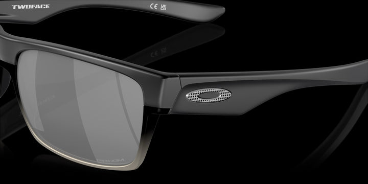 Oakley TwoFace Matte Black w Chrome Iridium 5