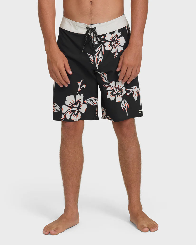 Billabong Men’s Sundays Pro 19” Boardshort - Black