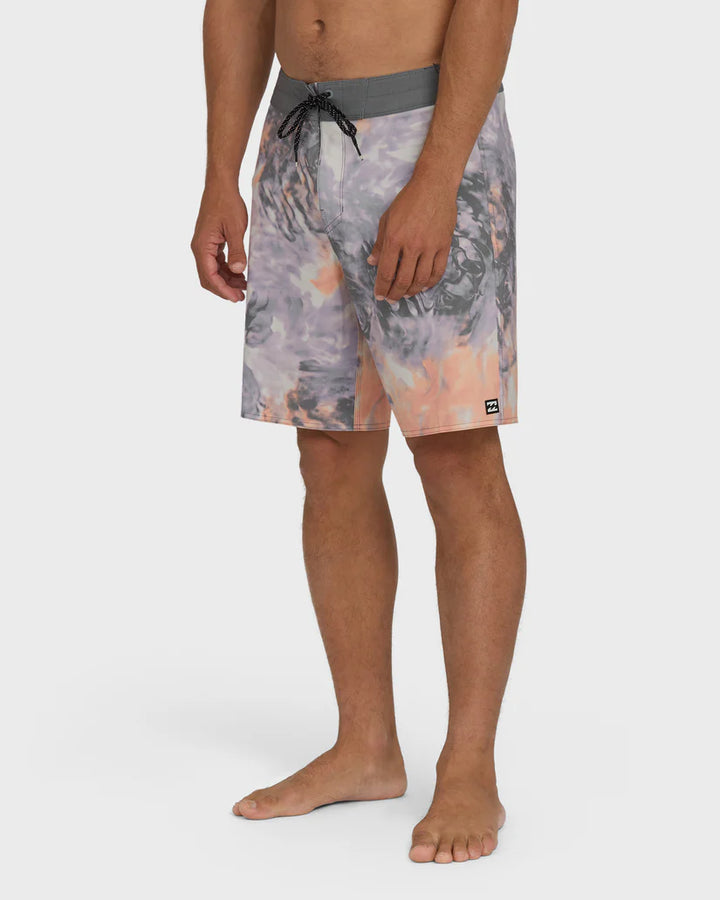 Billabong Men’s Sundays Pro 19” Boardshort - Stone 4