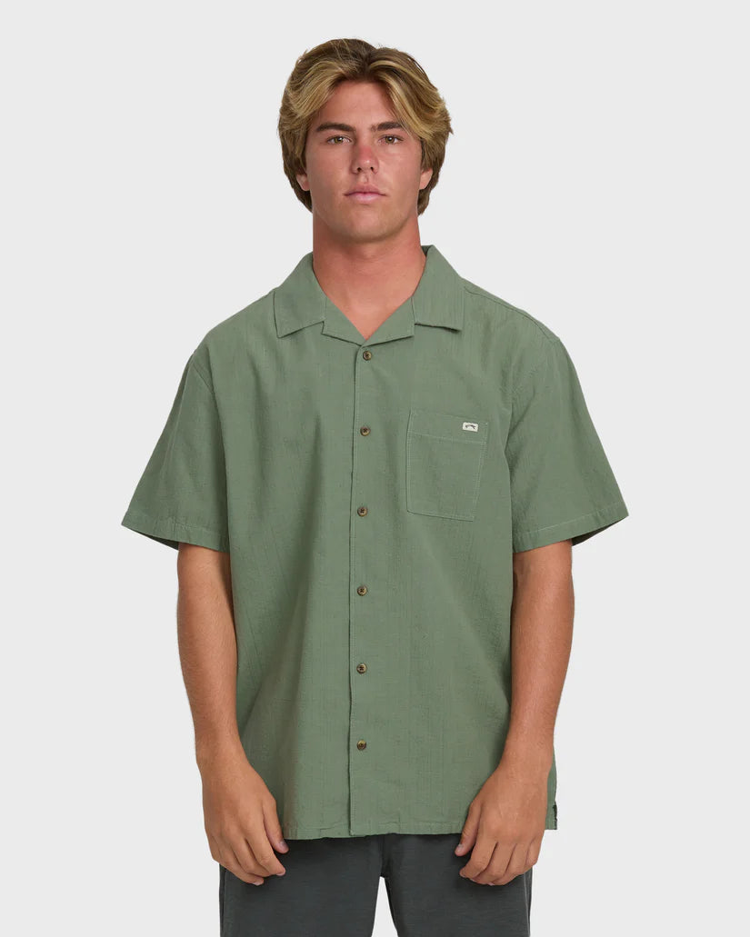 Billabong Men’s Victoria Vacay Woven Shirt - Granite Green