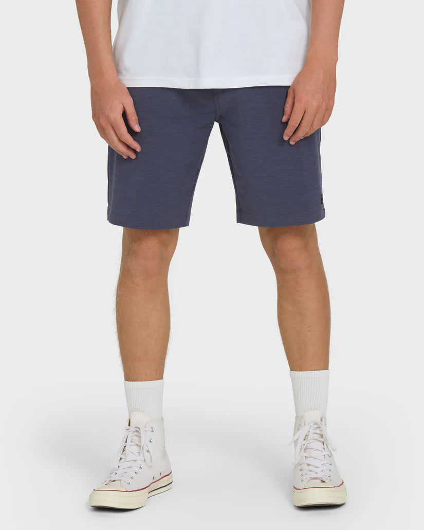 Billabong Men's Primary Submersible 19" Hybrid Short - Dark Gray 