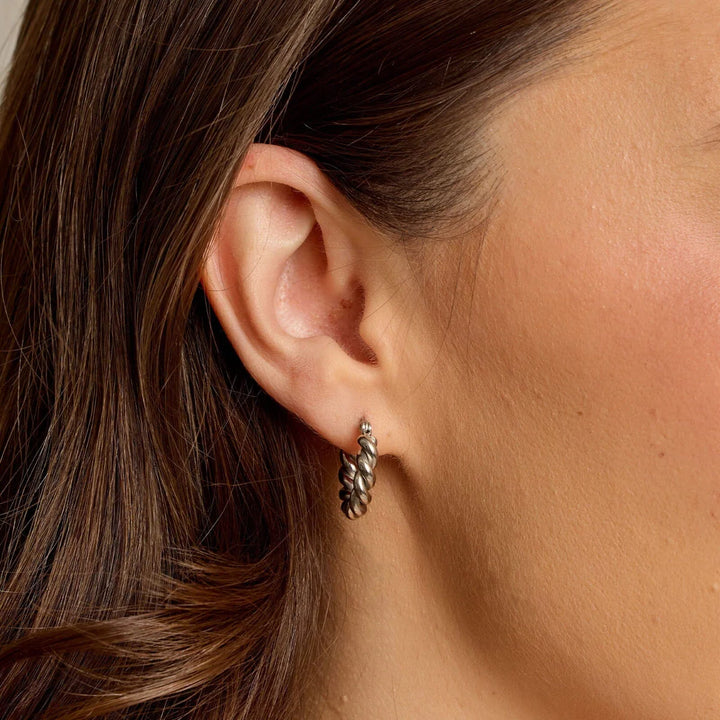 Pura Vida Twisted Hoop Earrings - Silver 2