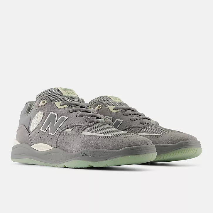 New Balance Numeric Men&