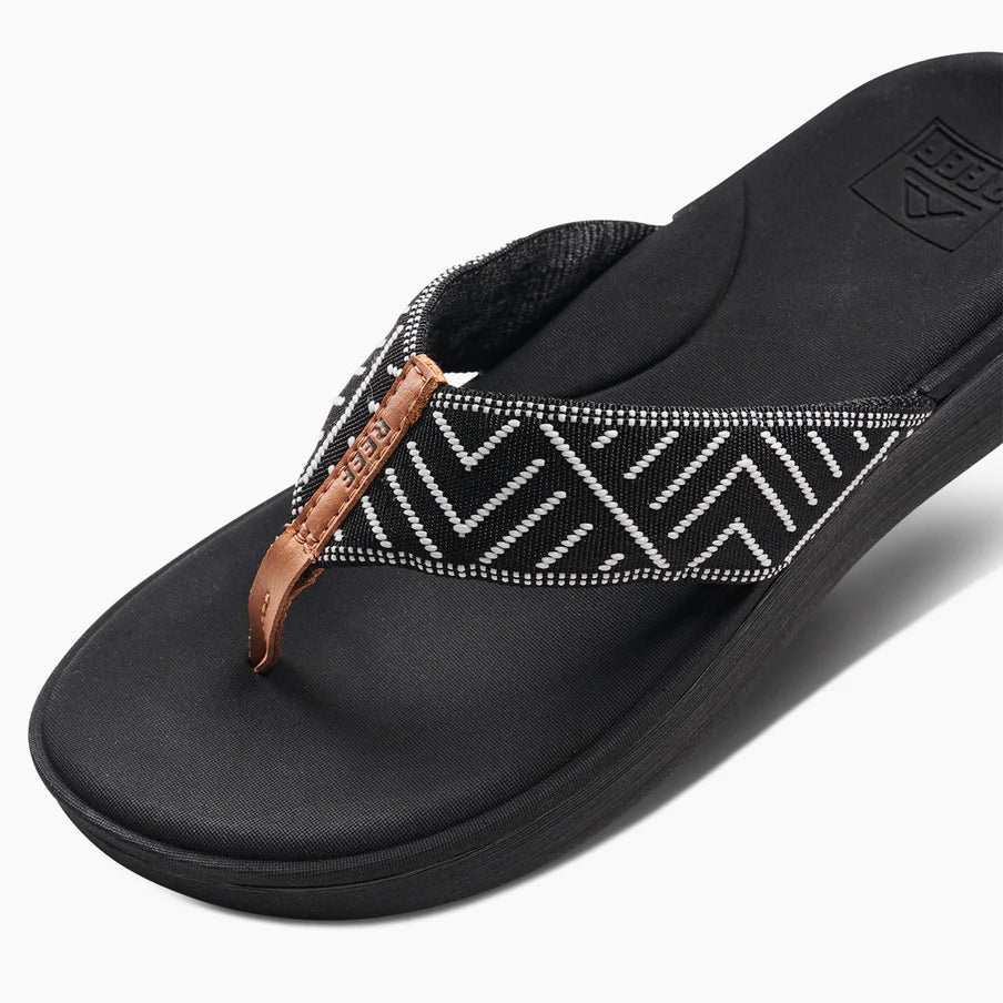 Reef Women's Cushion Cloud Tx Sandals - Black geo 7