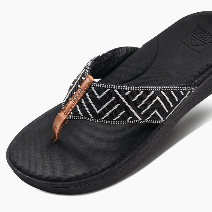 Reef Women's Cushion Cloud Tx Sandals - Black geo 7