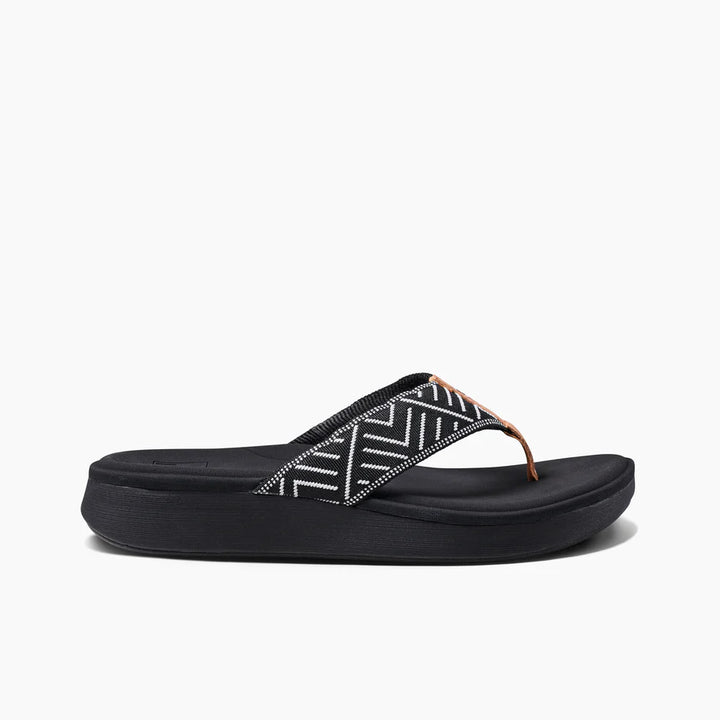 Reef Women's Cushion Cloud Tx Sandals - Black geo 1