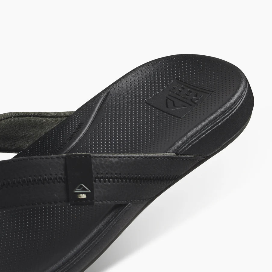 Reef Men's Cushion Phantom 2.0 Sandals Black 