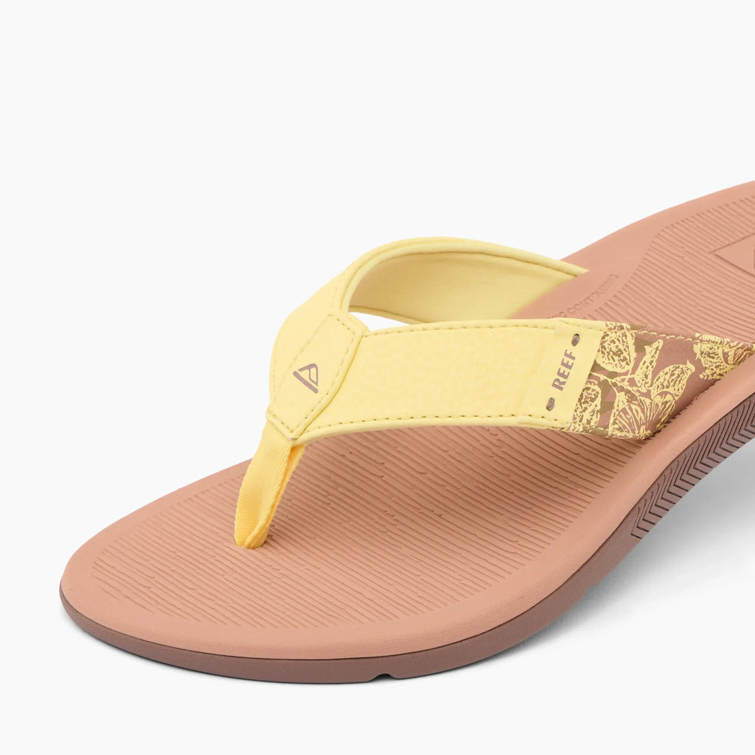 Reef Women's Santa Ana Sandals - Pale Banana 5