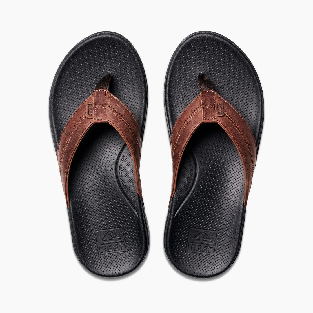 Reef Men’s Cushion Phantom 2.0 Leather Sandals