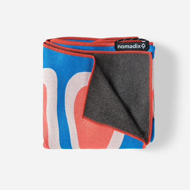 Nomadix Original Towel: Wild Flowers Stellar Blue Red 1
