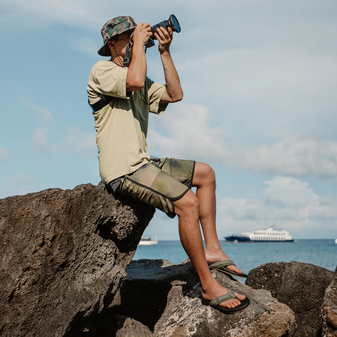 Reef Cushion Phantom 2.0 Sandals - Olive/Gum 3