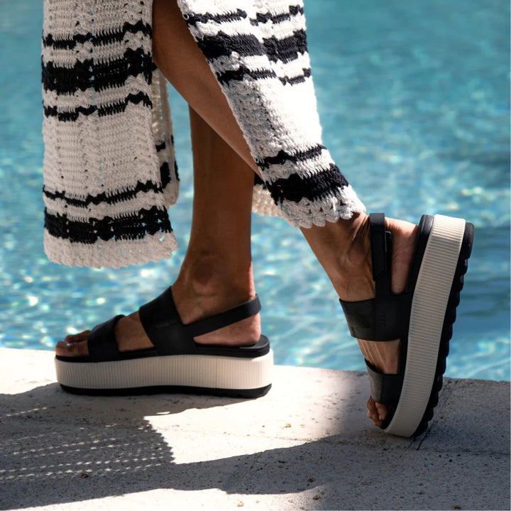 Reef Women's Water Vista Higher Sandals - Black Vintage 3