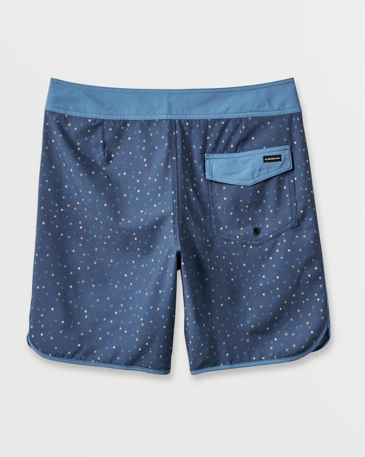 Quiksilver Men's Surfsilk Scallop 19" Boardshorts - American Navy 6