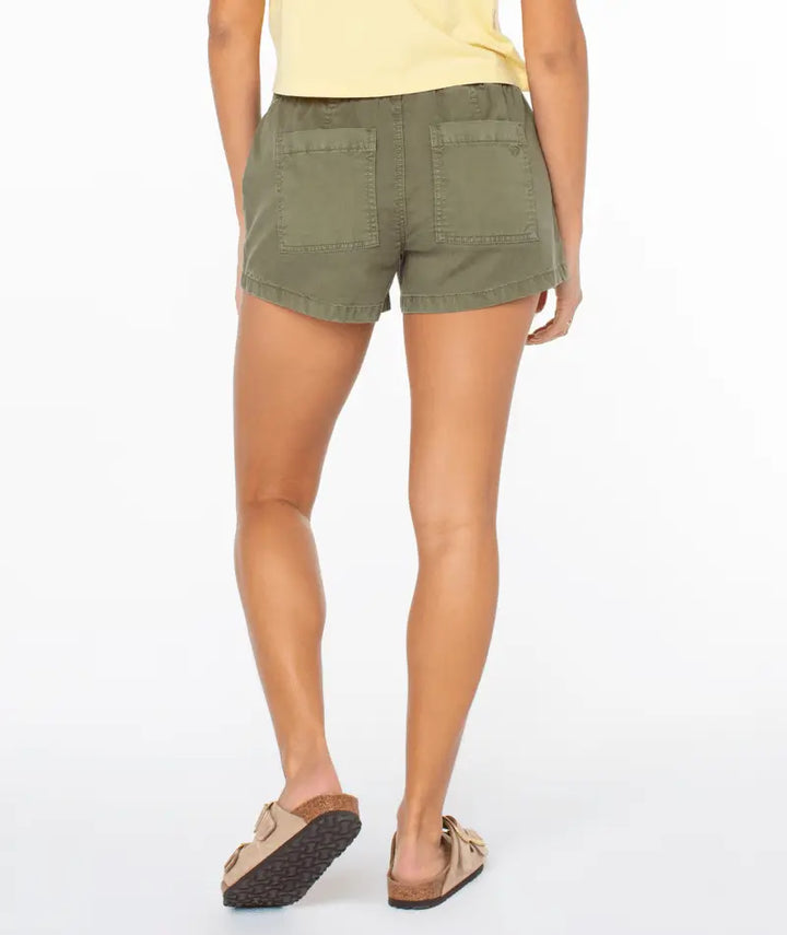 Roxy Women’s Lil Trooper Short Four Leaf Clover Solid  2