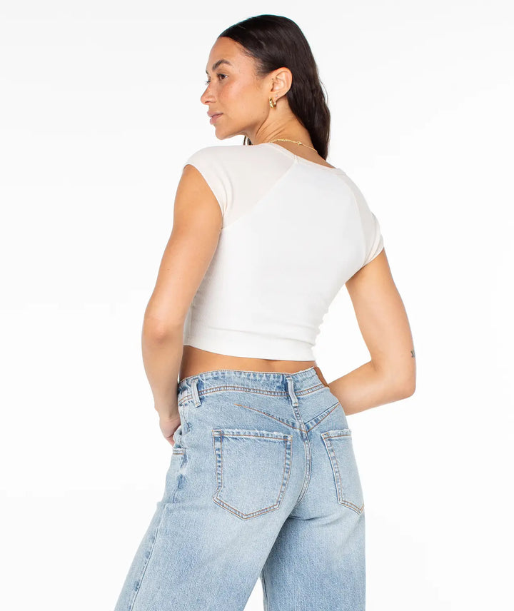 Roxy Women’s Protect The Locals Tee 5