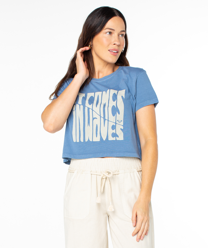 Roxy Women's Comes in Waves Cropped Tee blue1