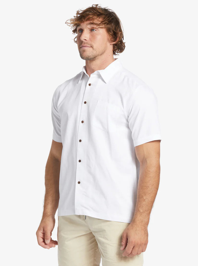 Quiksilver Waterman Men’s Manele Bay Button Up