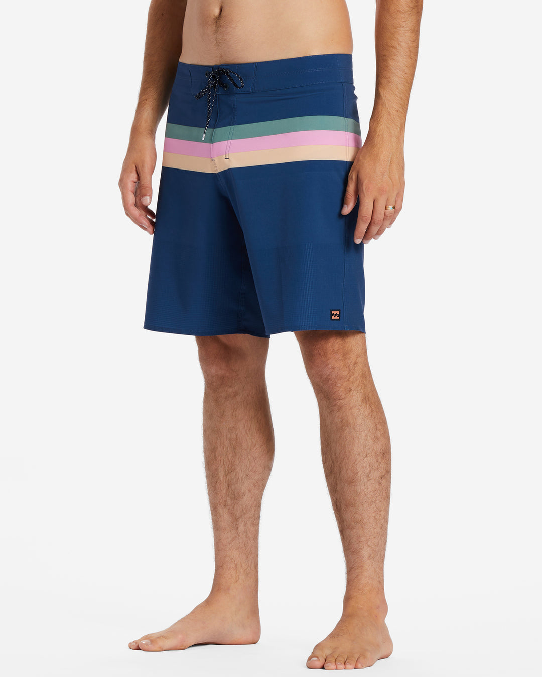 Billabong Men’s Momentum Airlite 19" Boardshort FINAL SALE