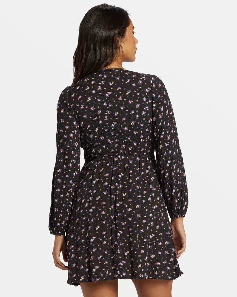 Billabong Womens In Ur Dreams Long-Sleeve, Black Sands / Medium Billabong Womens In Ur Dreams Long-Sleeve, Black Sands / Medium