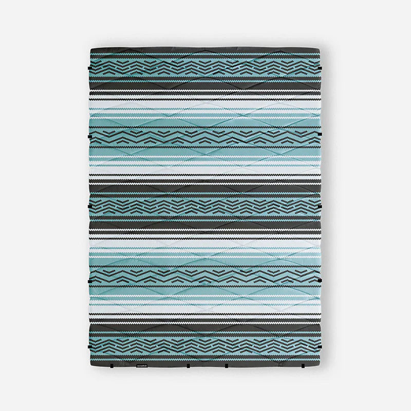 Nomadix Puffer Blanket: Baja Aqua