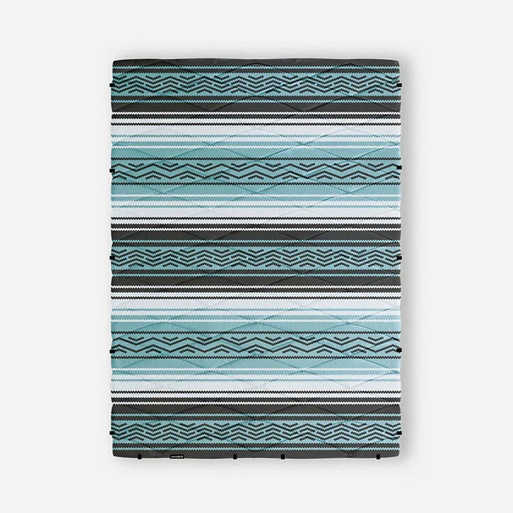 Nomadix Puffer Blanket: Baja Aqua