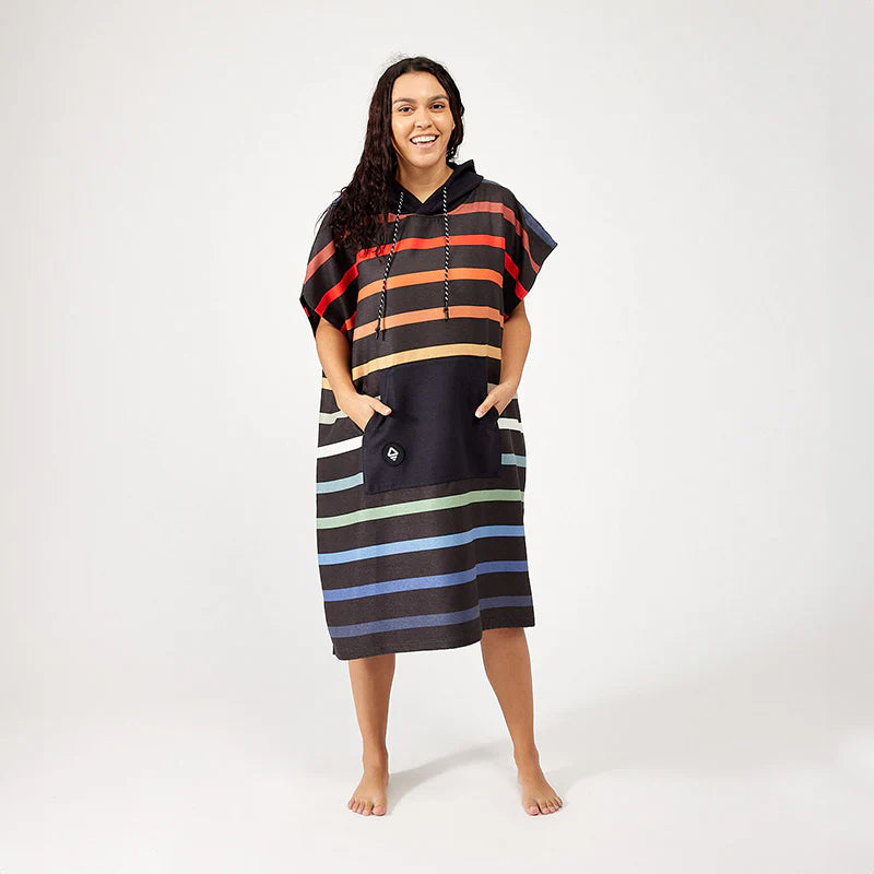 Nomadix Changing Poncho: Changing Poncho: Pinstripes Multi